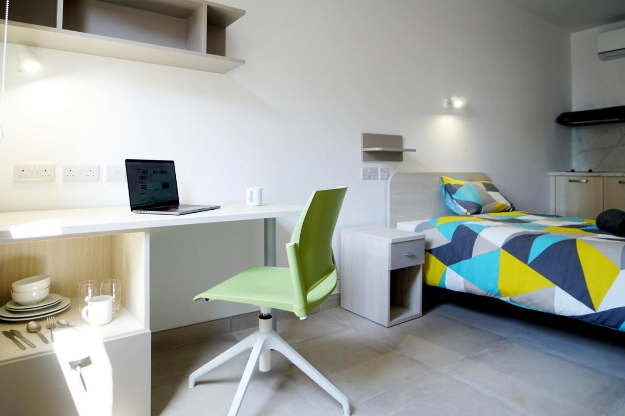 Campus Hub Hostel Msida Exterior foto