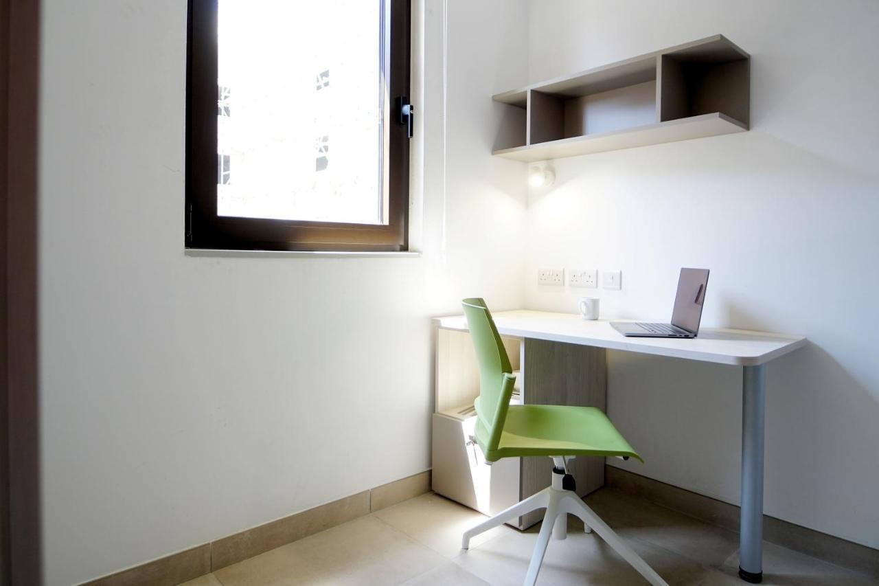 Campus Hub Hostel Msida Exterior foto