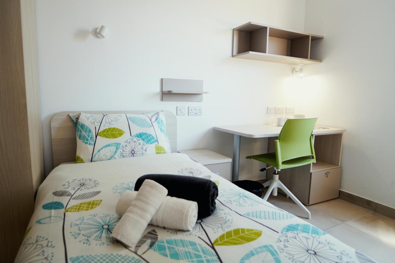 Campus Hub Hostel Msida Exterior foto