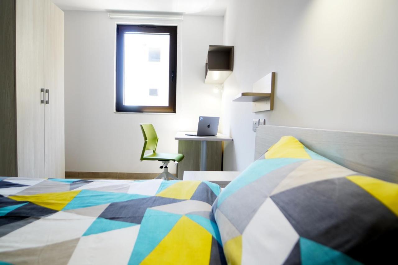 Campus Hub Hostel Msida Exterior foto